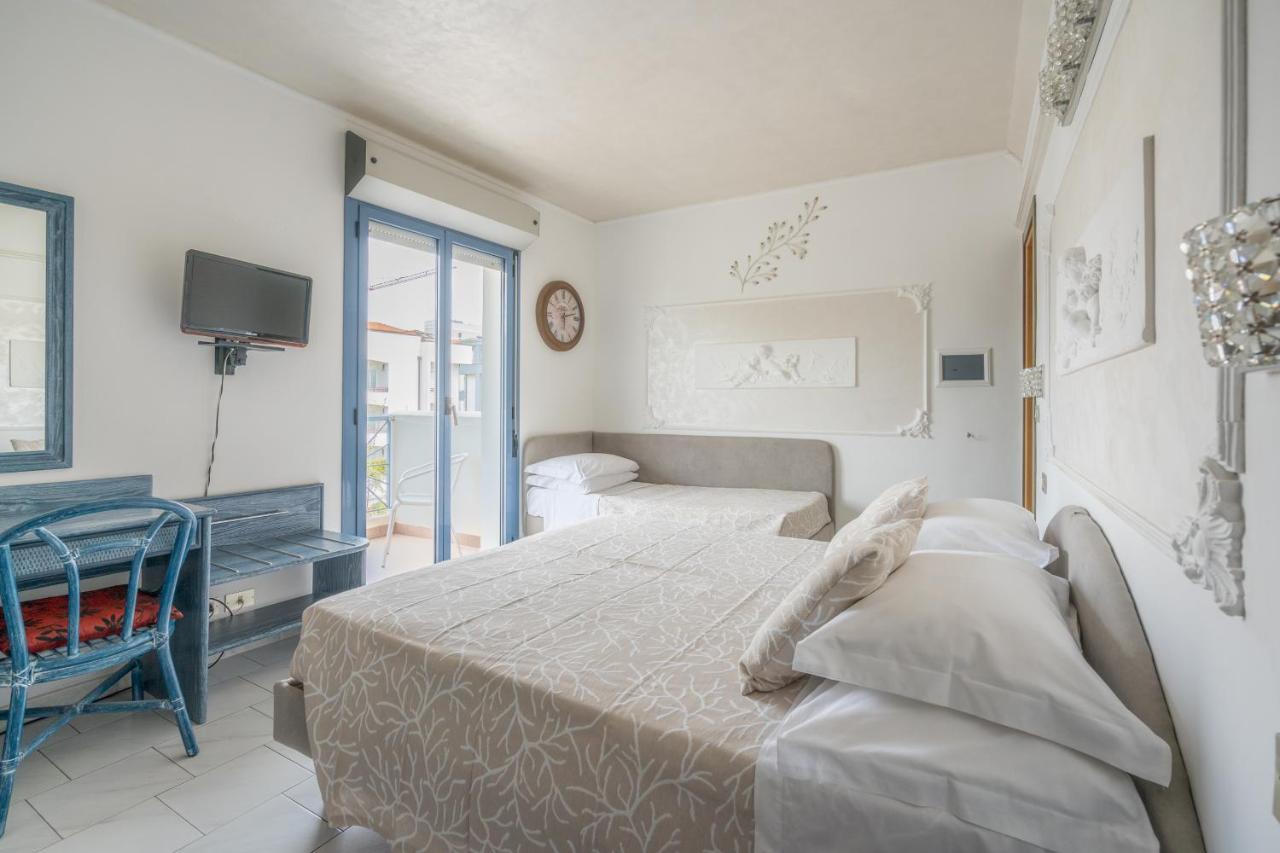 Royal Boutique Hotel Riccione Luaran gambar