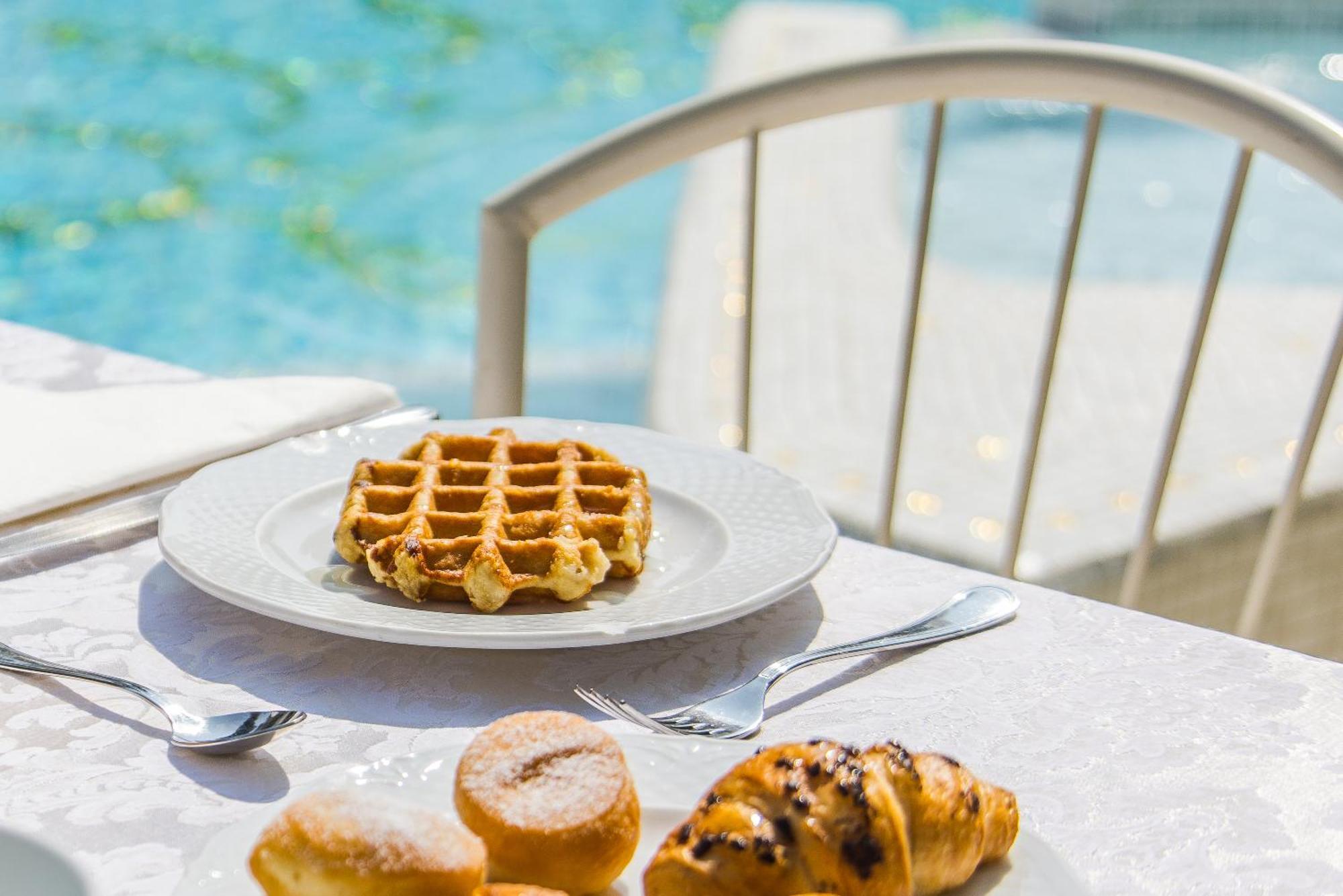 Royal Boutique Hotel Riccione Luaran gambar