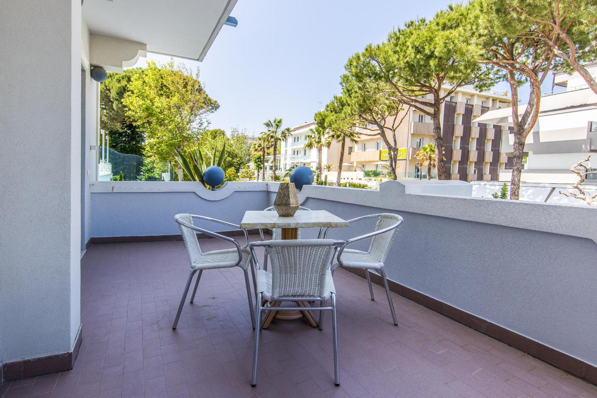 Royal Boutique Hotel Riccione Luaran gambar