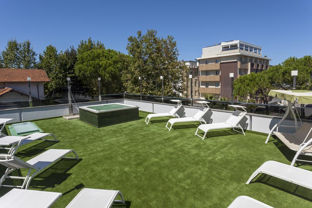 Royal Boutique Hotel Riccione Luaran gambar