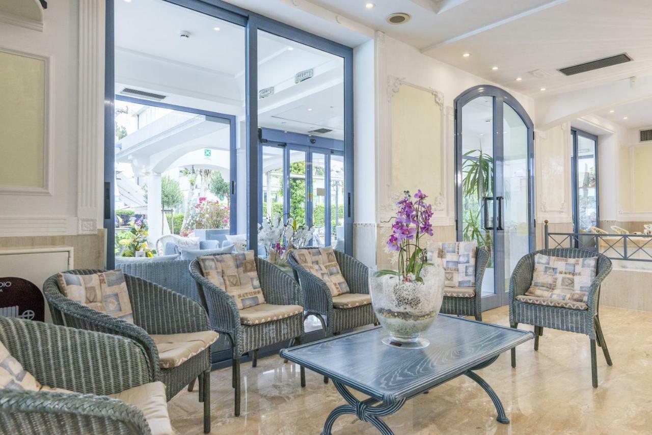 Royal Boutique Hotel Riccione Luaran gambar