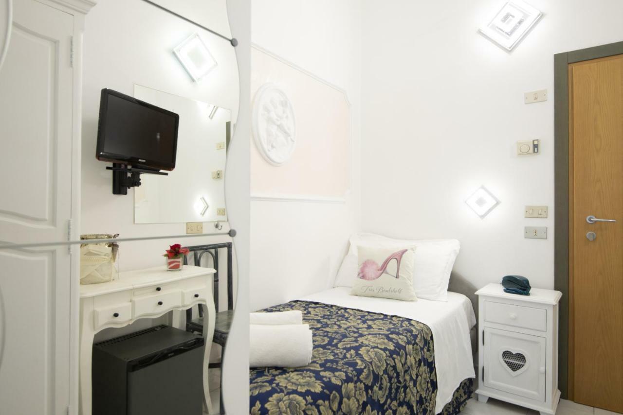 Royal Boutique Hotel Riccione Luaran gambar